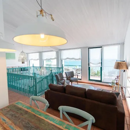 Winahost Atico En Primera Linea De Mar Apartment
